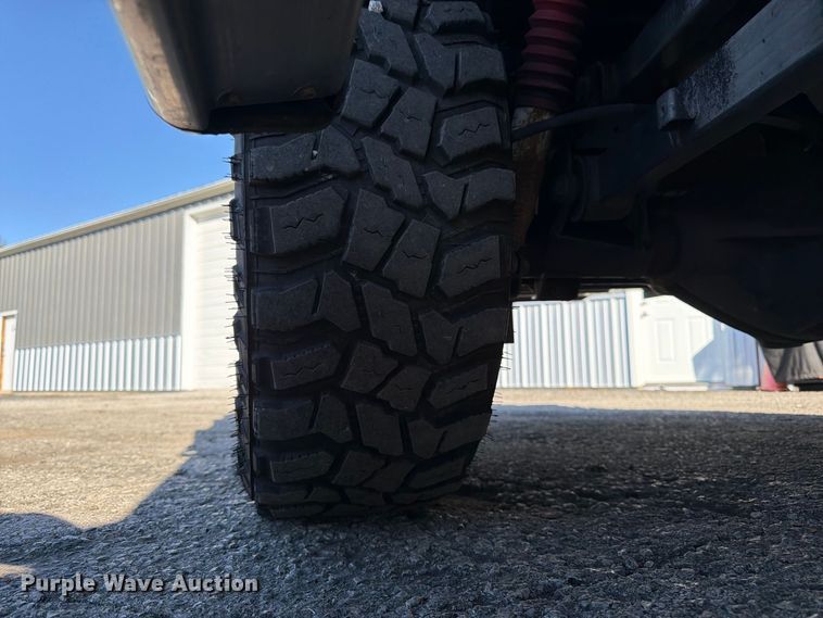 image for item DT3049 2018 RAM 2500 Crew Cab flatbed pickup truck