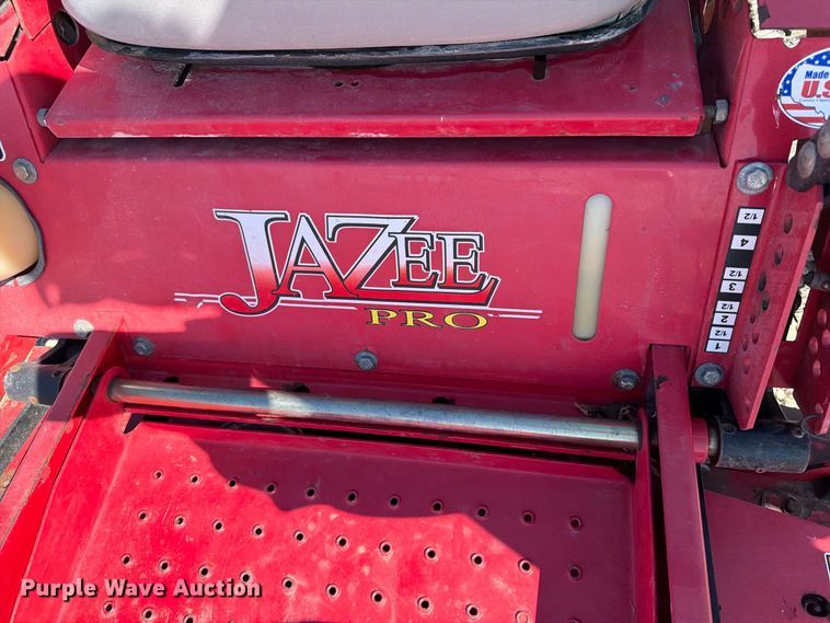 image for item DV2079 Country Clipper SR354 ZTR lawn mower
