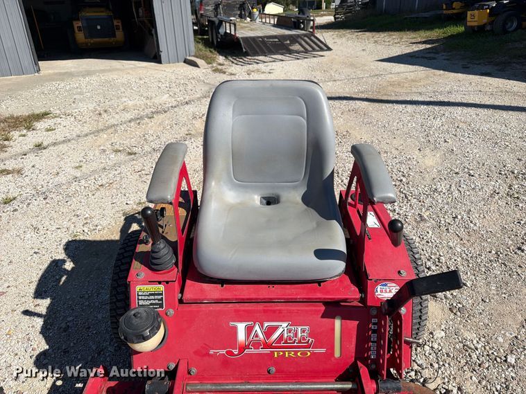 image for item DV2079 Country Clipper SR354 ZTR lawn mower