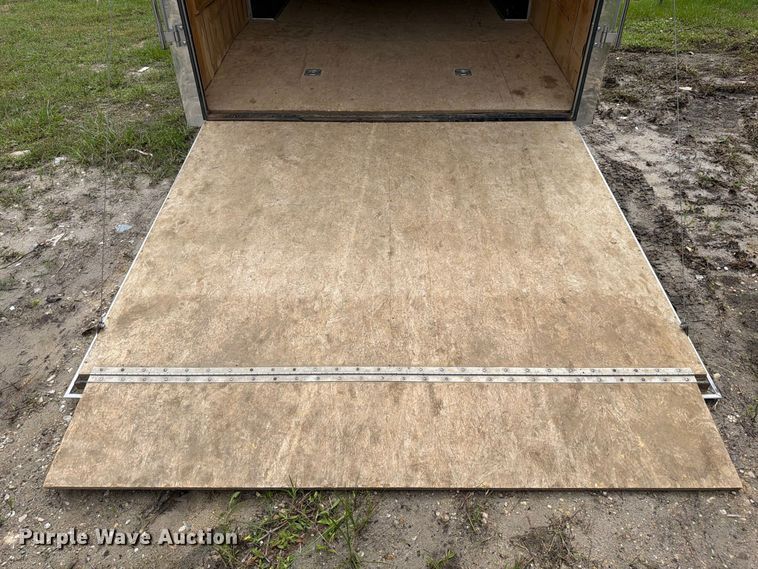 image for item DV7395 2019 Novae Corp Sure Trac STWCH10222TA-100 enclosed cargo trailer
