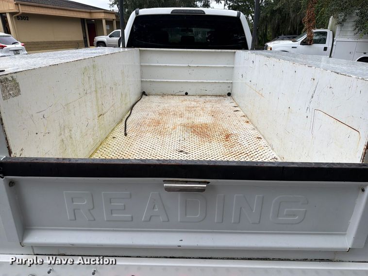 image for item DV7397 2018 Ford F350 Super Duty Crew Cab utility bed pickup truck