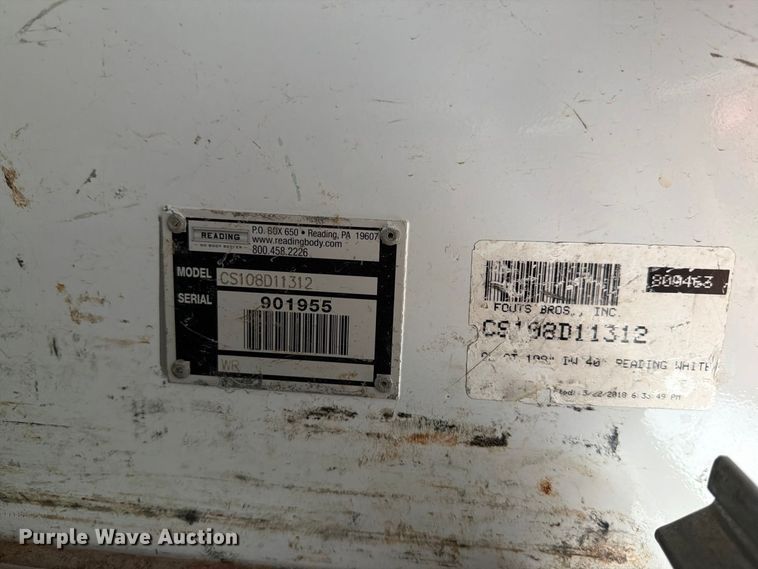 image for item DV7397 2018 Ford F350 Super Duty Crew Cab utility bed pickup truck