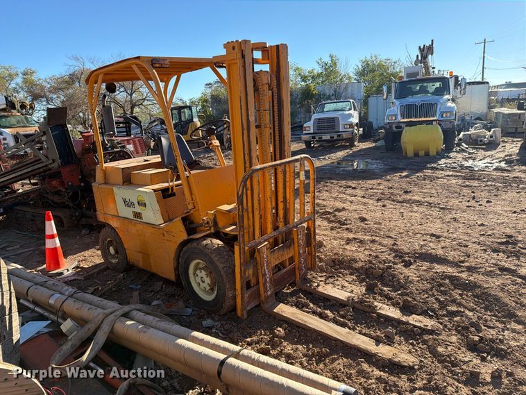 image for item DV8684 Yale G83P-050-SAS-086 forklift