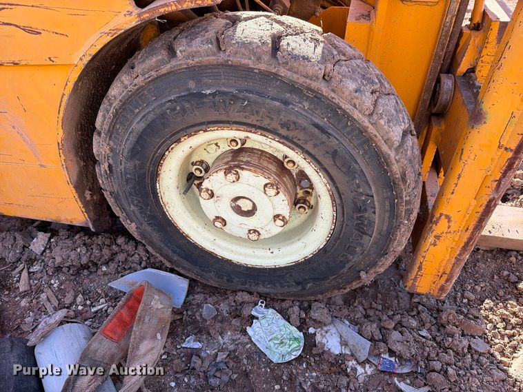 image for item DV8684 Yale G83P-050-SAS-086 forklift