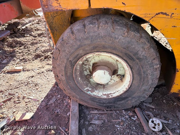 image for item DV8684 Yale G83P-050-SAS-086 forklift