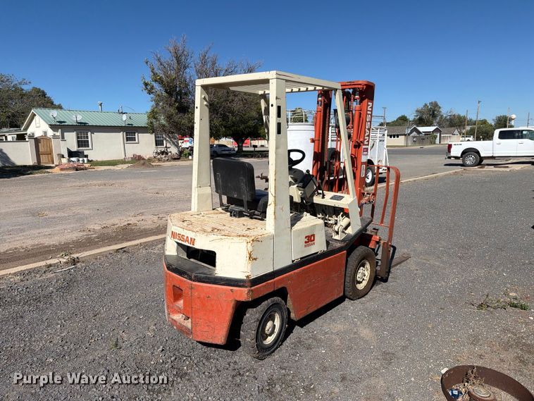 image for item DV8721 Nissan KPH01A15V forklift