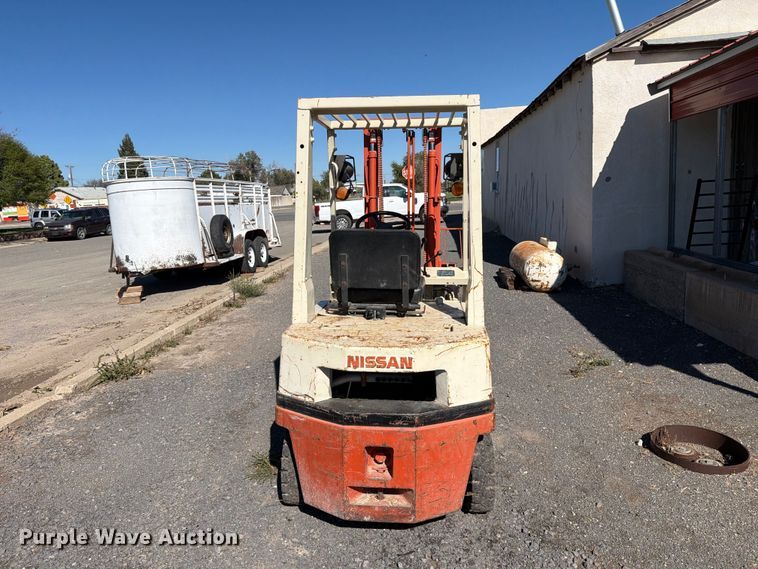 image for item DV8721 Nissan KPH01A15V forklift