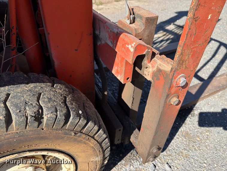 image for item DV8721 Nissan KPH01A15V forklift