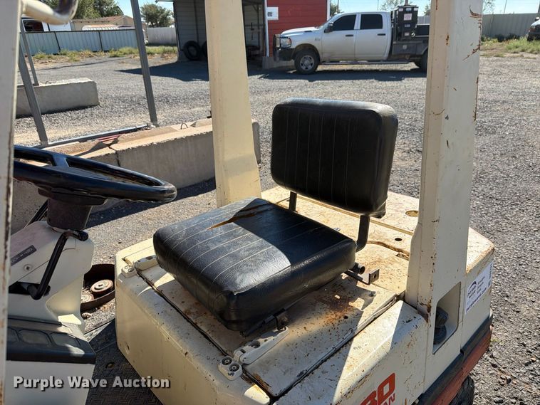 image for item DV8721 Nissan KPH01A15V forklift
