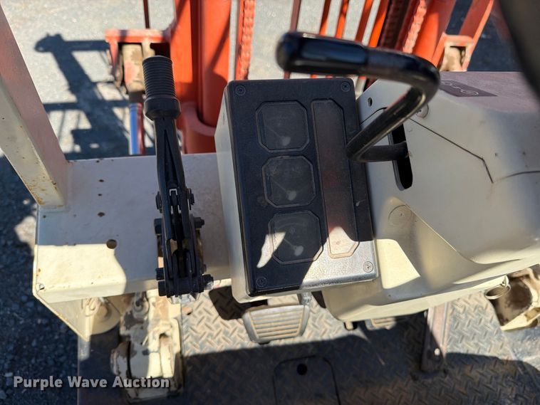 image for item DV8721 Nissan KPH01A15V forklift