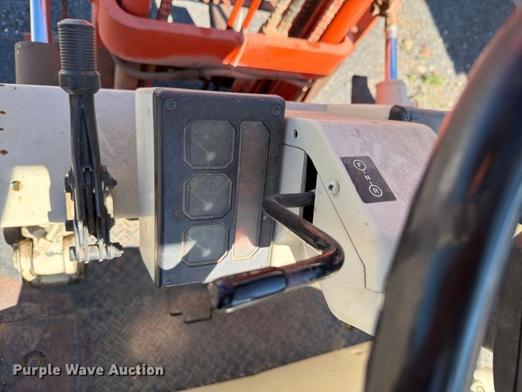 image for item DV8721 Nissan KPH01A15V forklift