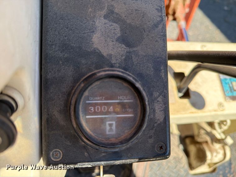 image for item DV8721 Nissan KPH01A15V forklift