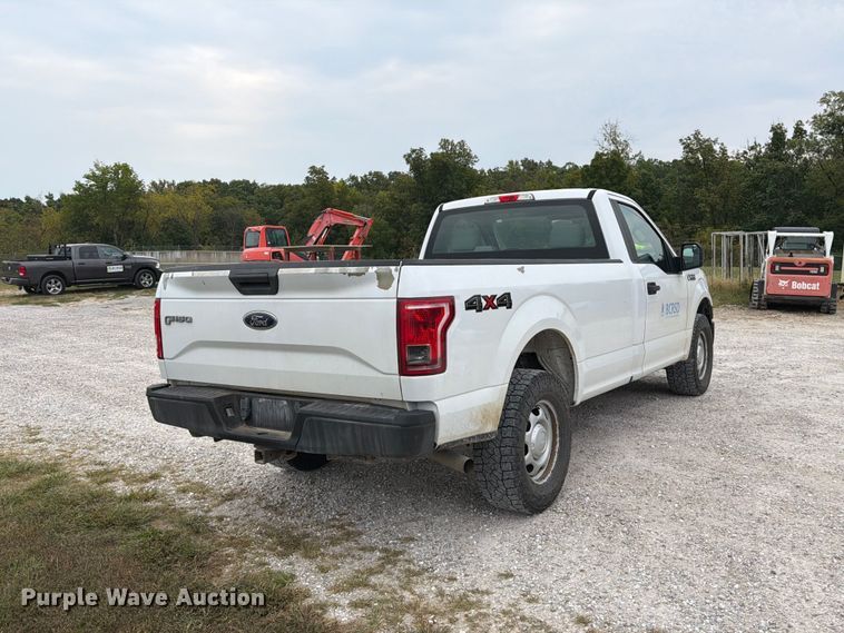 image for item DZ4906 2017 Ford F150 XL pickup truck