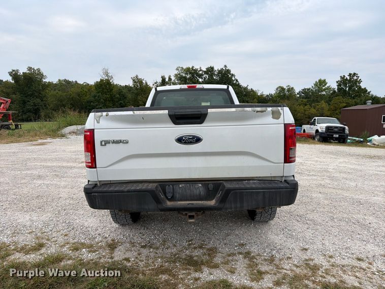 image for item DZ4906 2017 Ford F150 XL pickup truck