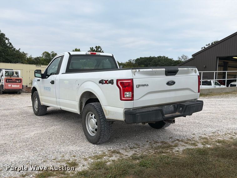 image for item DZ4906 2017 Ford F150 XL pickup truck