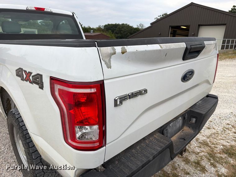 image for item DZ4906 2017 Ford F150 XL pickup truck