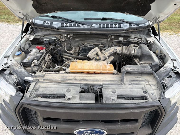 image for item DZ4906 2017 Ford F150 XL pickup truck