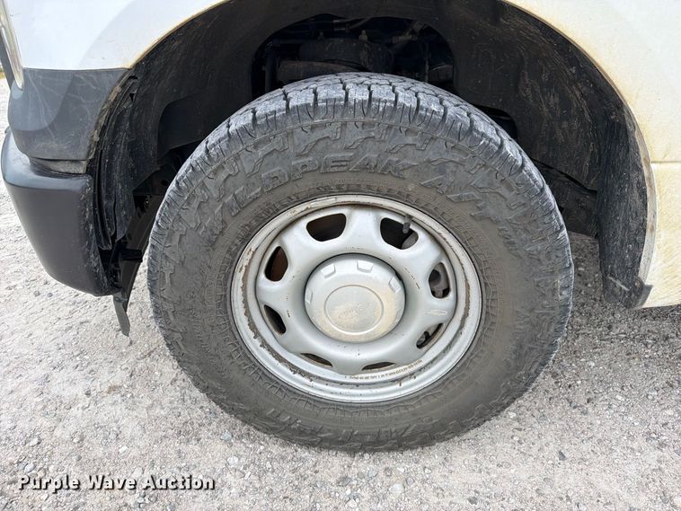 image for item DZ4906 2017 Ford F150 XL pickup truck