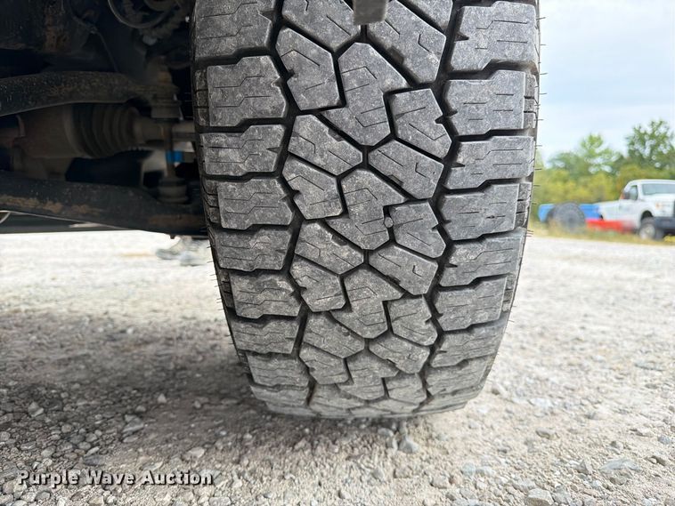 image for item DZ4906 2017 Ford F150 XL pickup truck
