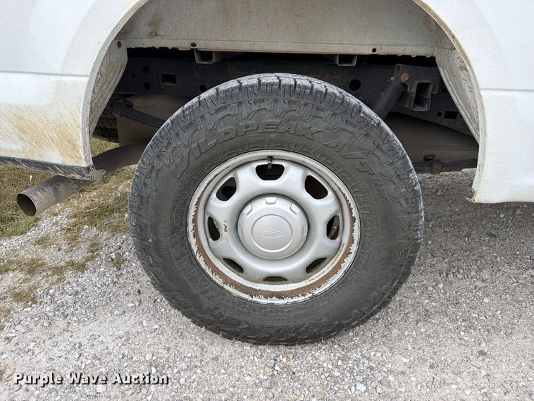 image for item DZ4906 2017 Ford F150 XL pickup truck