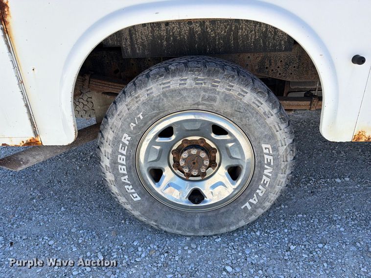 image for item DZ4939 2008 Ford F250 Super Duty XLT utility bed pickup truck