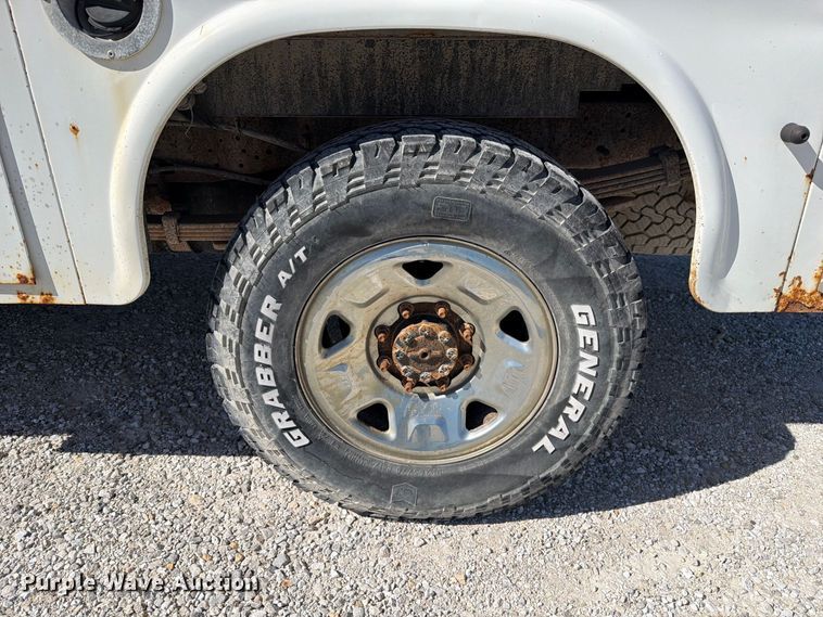image for item DZ4939 2008 Ford F250 Super Duty XLT utility bed pickup truck