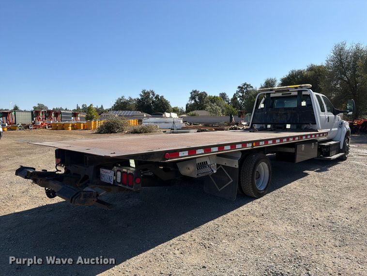 image for item EA0033 2016 Ford F650 rollback truck
