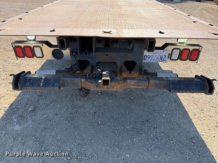 image for item EA0033 2016 Ford F650 rollback truck