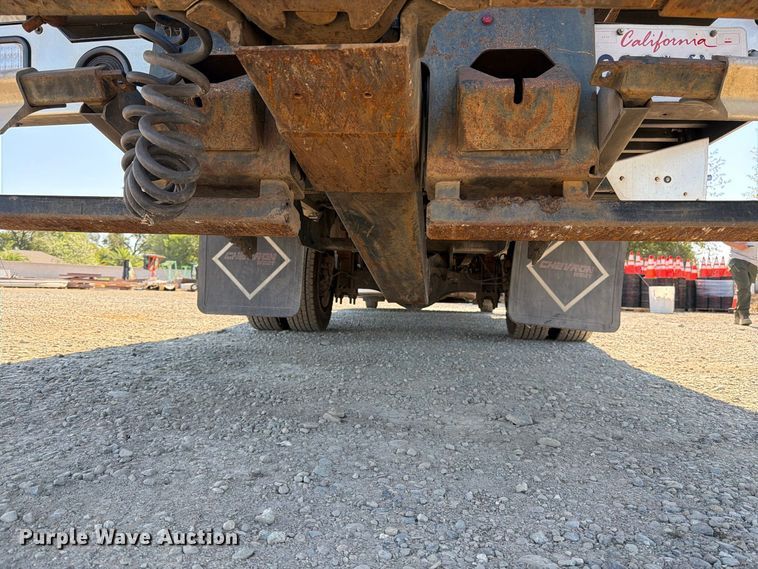 image for item EA0033 2016 Ford F650 rollback truck