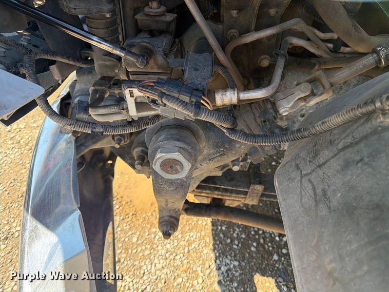 image for item EA0033 2016 Ford F650 rollback truck