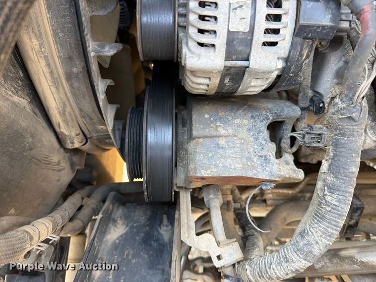image for item EA0033 2016 Ford F650 rollback truck