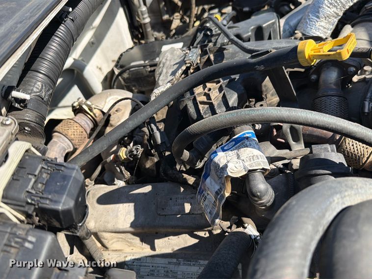 image for item EA0033 2016 Ford F650 rollback truck