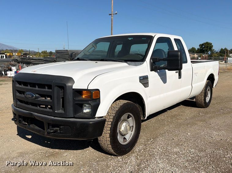 2009 Ford F250 Super Duty Ext. Cab pickup truck