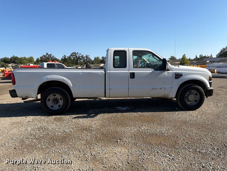 image for item EA0034 2009 Ford F250 Super Duty Ext. Cab pickup truck