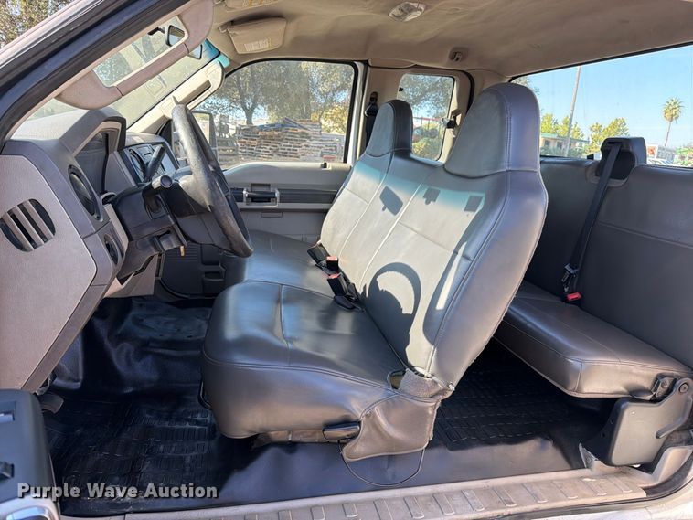 image for item EA0034 2009 Ford F250 Super Duty Ext. Cab pickup truck