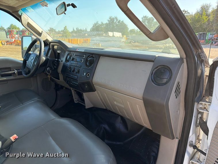 image for item EA0034 2009 Ford F250 Super Duty Ext. Cab pickup truck