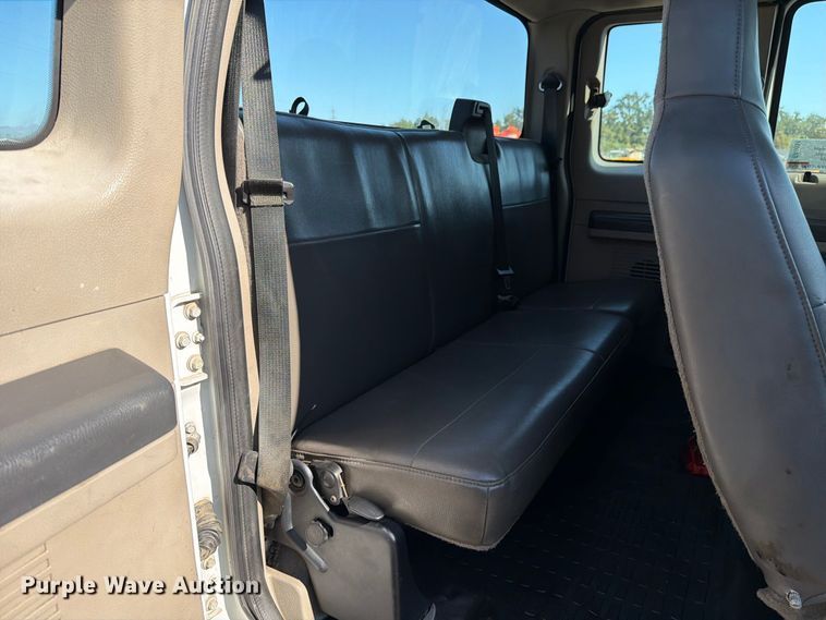 image for item EA0034 2009 Ford F250 Super Duty Ext. Cab pickup truck