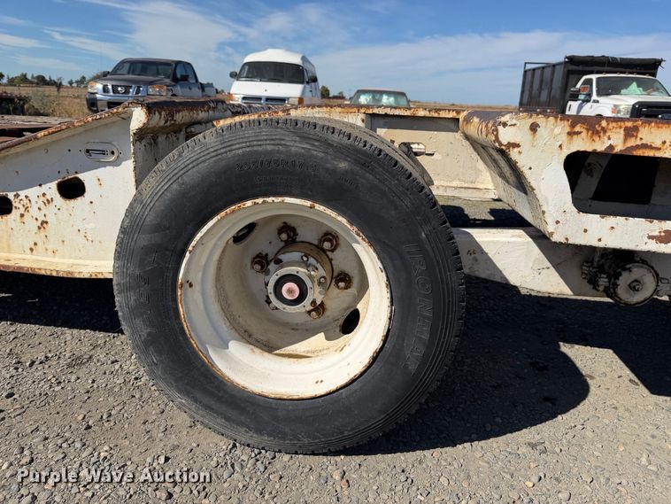 image for item EA0043 1984 Murray Trailer lowboy equipment trailer
