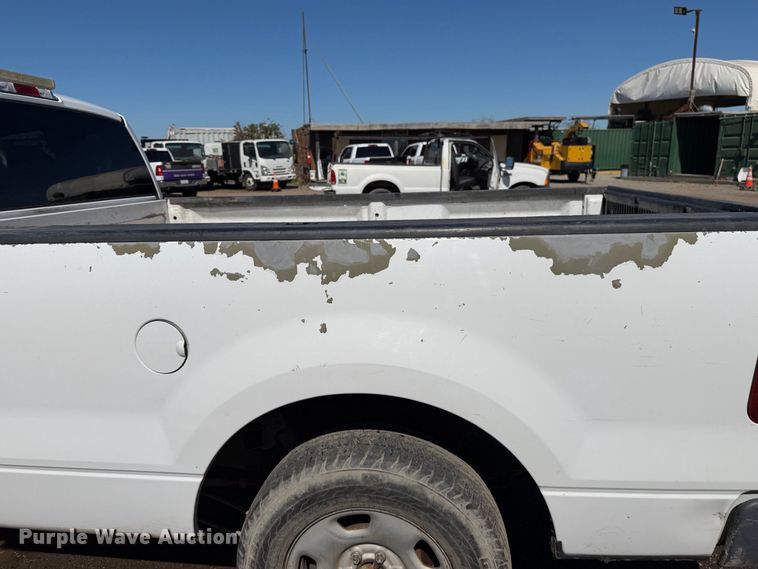 image for item EA0051 2006 Ford F150 Ext. Cab pickup truck