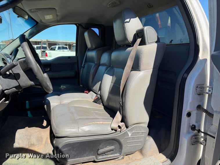 image for item EA0051 2006 Ford F150 Ext. Cab pickup truck