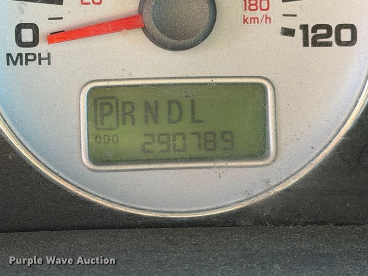 image for item EA0052 2006 Ford Escape SUV
