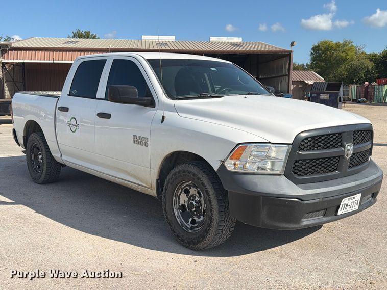 image for item EA7359 2016 RAM 1500 Crew Cab pickup truck