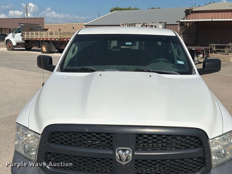 image for item EA7359 2016 RAM 1500 Crew Cab pickup truck