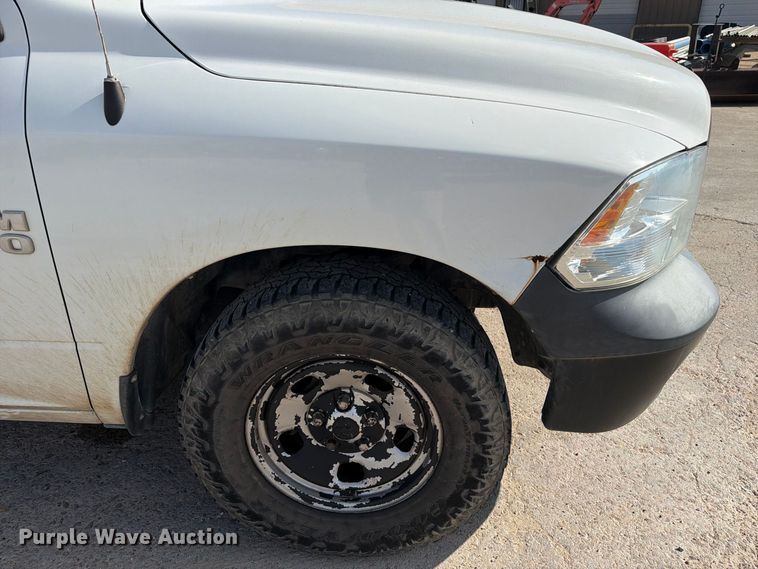 image for item EA7359 2016 RAM 1500 Crew Cab pickup truck