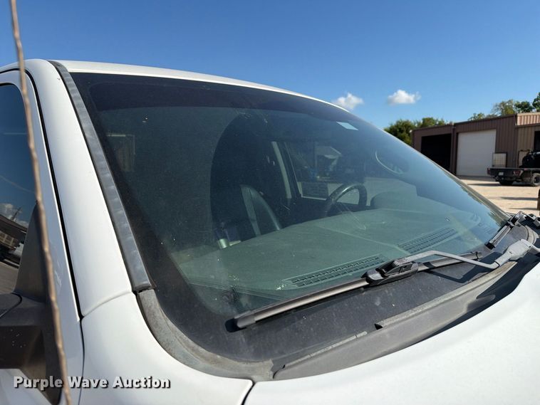 image for item EA7359 2016 RAM 1500 Crew Cab pickup truck