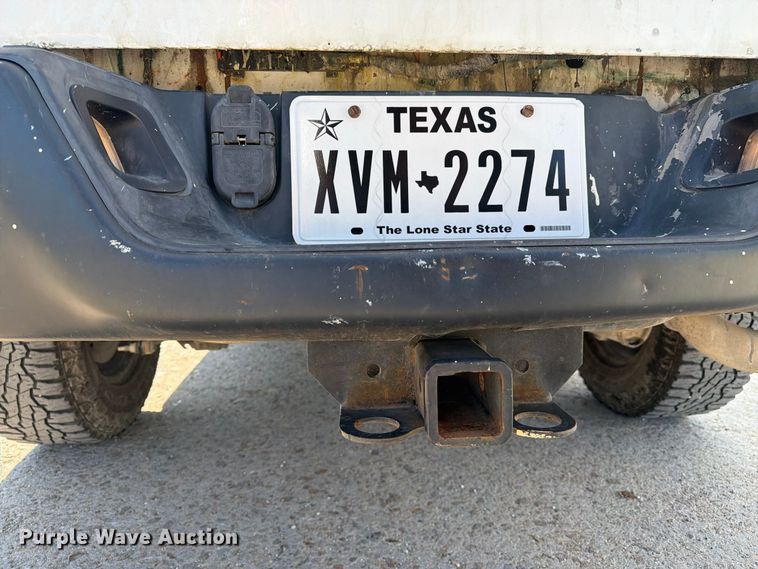 image for item EA7359 2016 RAM 1500 Crew Cab pickup truck