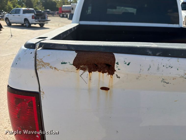 image for item EA7359 2016 RAM 1500 Crew Cab pickup truck