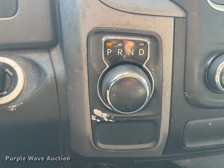 image for item EA7359 2016 RAM 1500 Crew Cab pickup truck