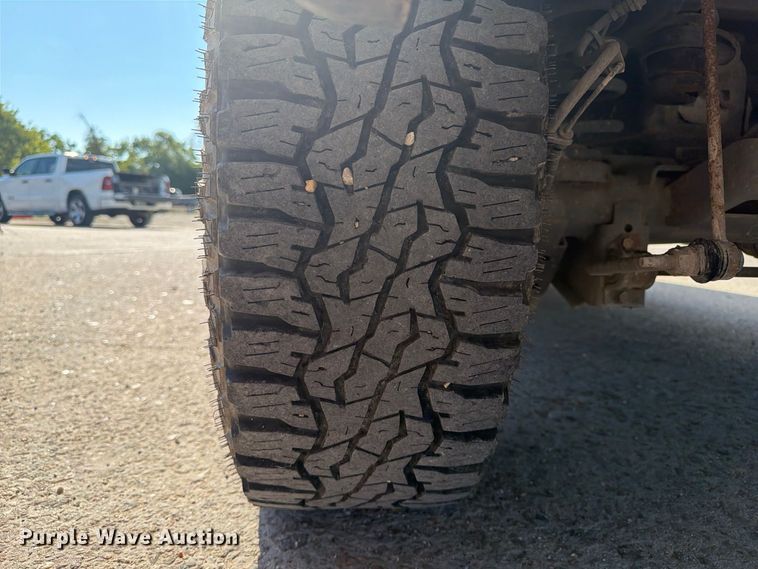 image for item EA7359 2016 RAM 1500 Crew Cab pickup truck