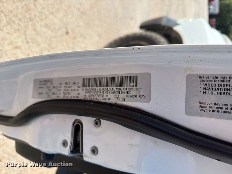 image for item EA7359 2016 RAM 1500 Crew Cab pickup truck